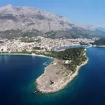 By The Sea - 6843 Макарська